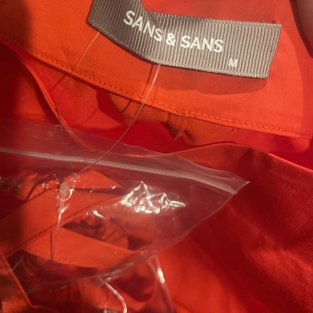 Sans & Sans Belted Midi Dress Womens Medium Slit Scrunch Sleeve Pockets Red NWOT - Picture 4 of 5